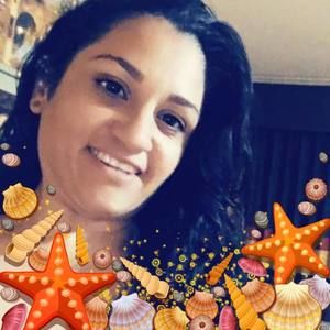 Meet your Posher, Rocio